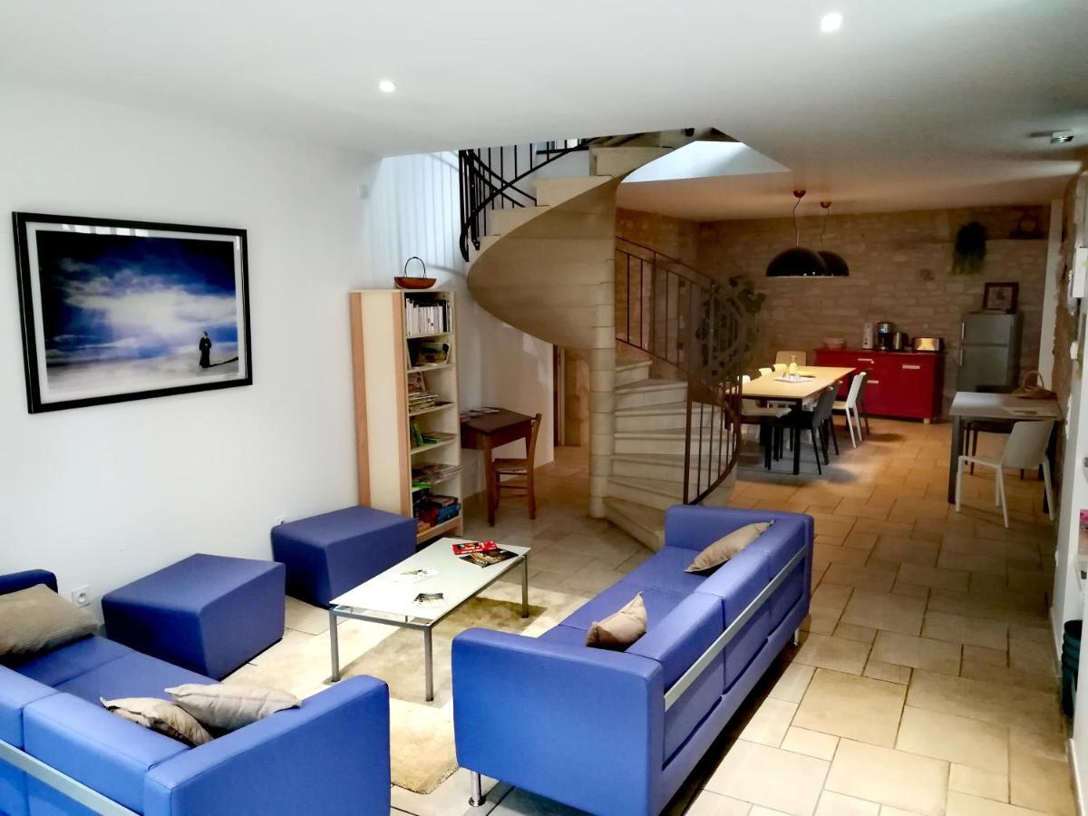 Gite La Maison Des Pelerins Villeneuve-dʼAveyron 외부 사진